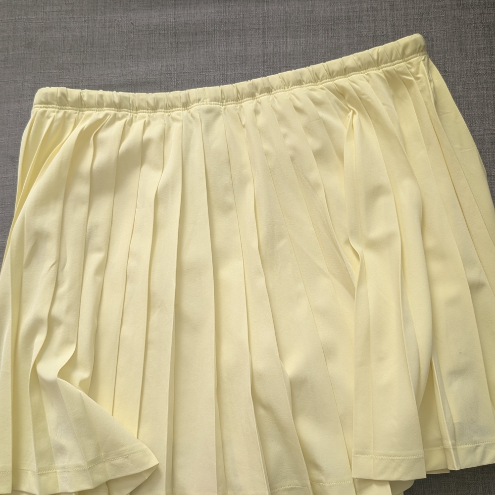 Vuori Cream Skirt - Picture 4 of 4